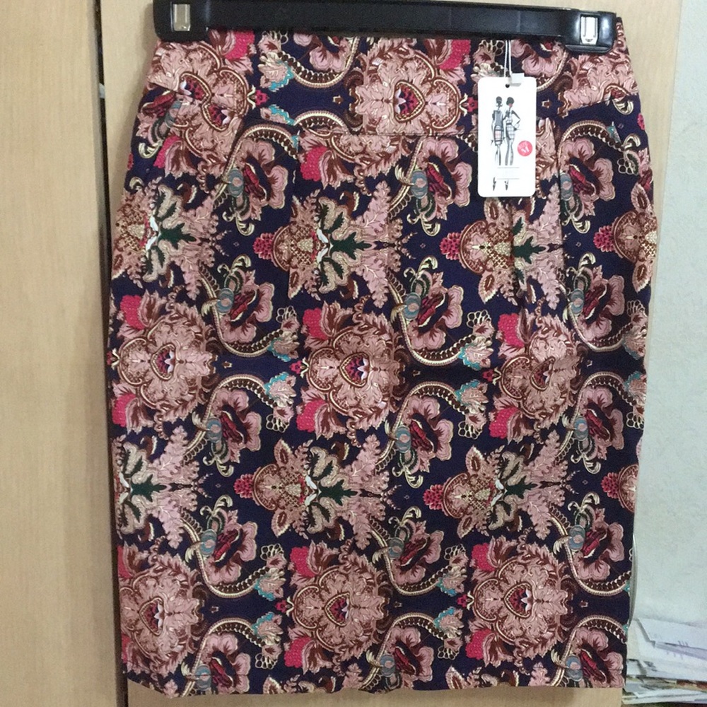 Pencil skirt